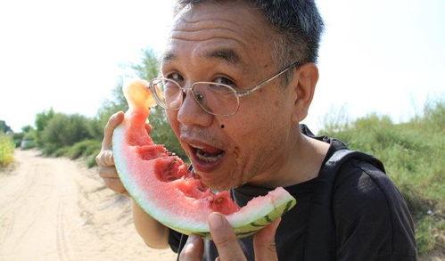 带你吃瓜奇葩笔,带你领略“带你吃瓜奇葩笔”的独特魅力