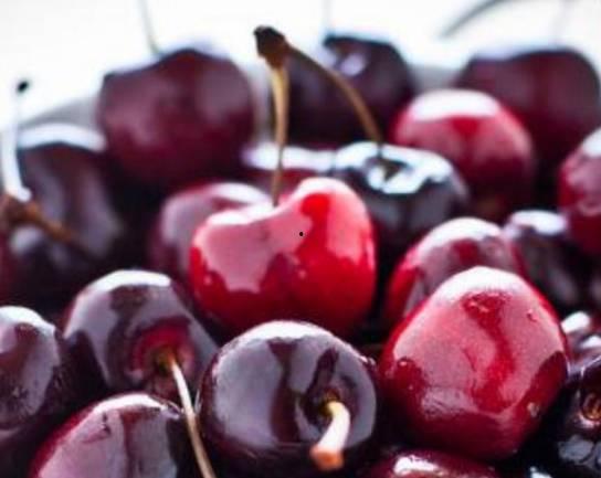 樱桃吃瓜视频,揭秘网红美食背后的故事